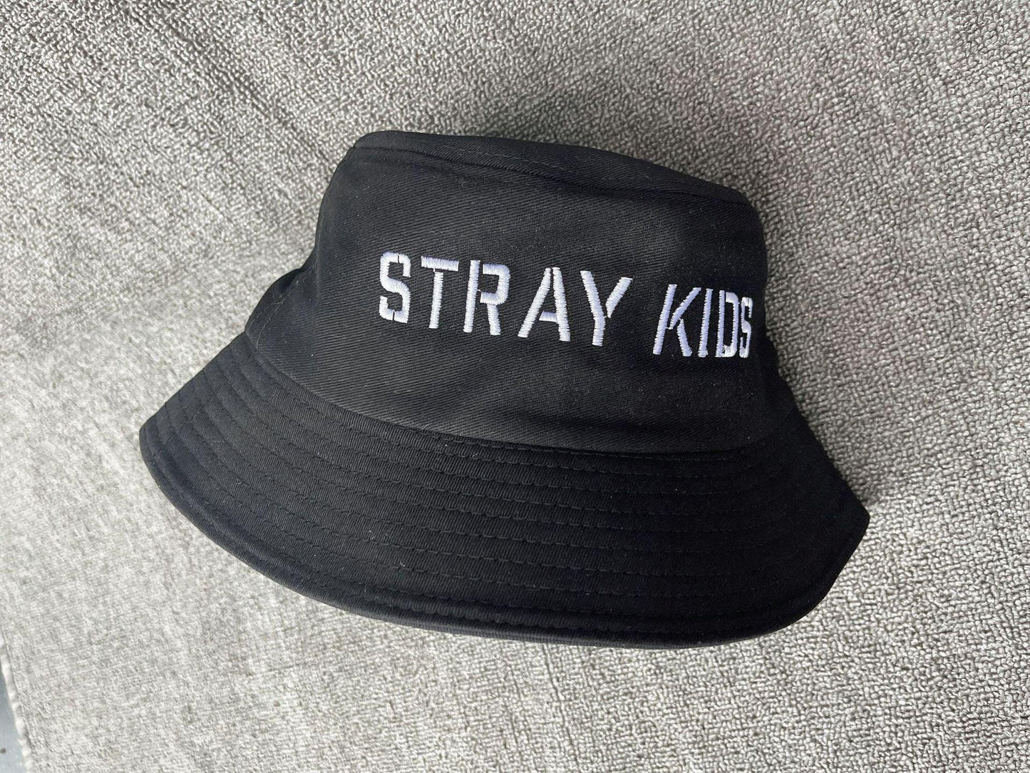 BUCKET HAT STRAY KIDS