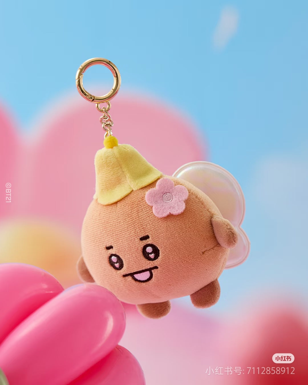 BT21 FAIRYTALE KEYCHAIN